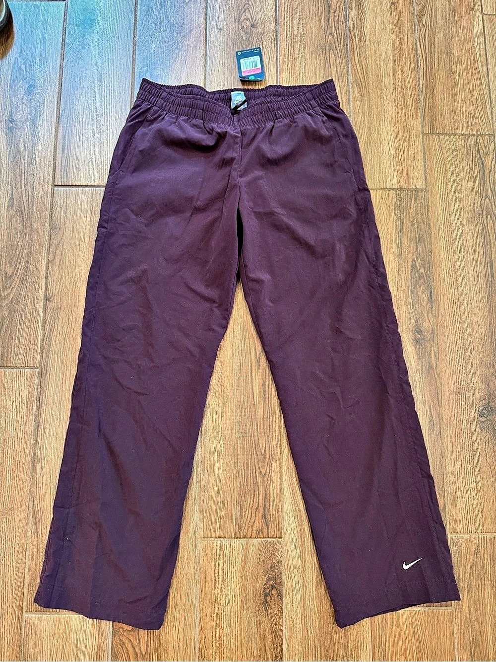 Nike Women's large Straight Leg Track Pants Purple NWT